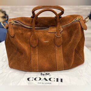 Coach Compass 35 in Suede